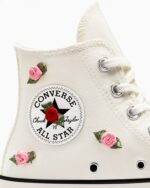 кеды Converse Chuck 70 Valentine s Day A10637C конверсы с розочками модель 2025 купить в Минске
