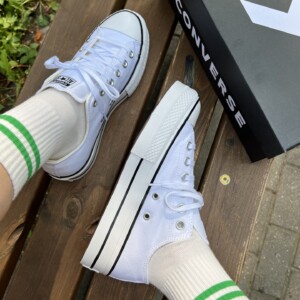 Converse на платформе белые низкие Lift Chuck Taylor All Star 560251C