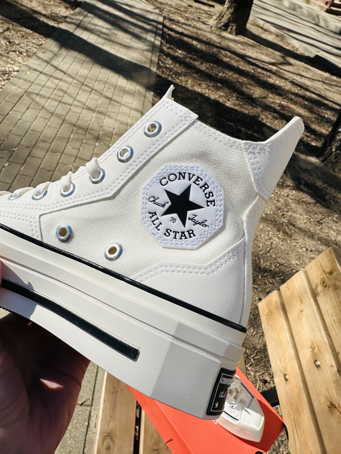 Converse Chuck 70 De Luxe Squared A06436C белые высокие