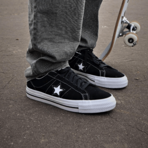 Converse One Star Pro черные 171327C купить