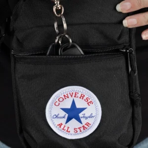 Сумка Converse MA5667-023 черная
